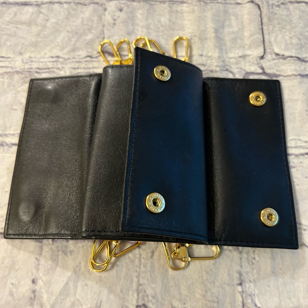 FIOCCHI ITALY BLACK LEATHER WITH GOLD TONE KEY CHAIN HOLDER WALLET
